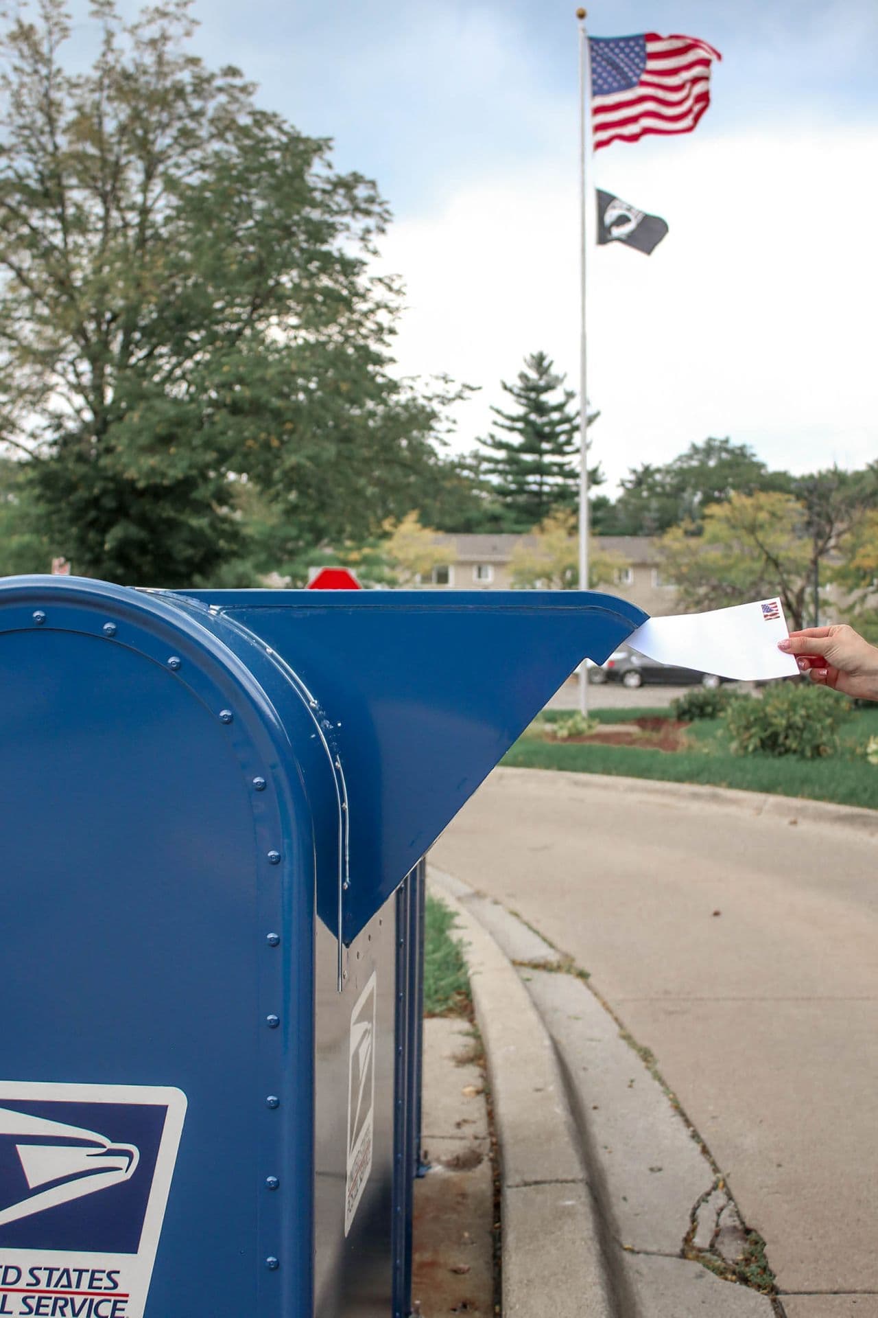How to Do Outreach for Off-Market Businesses: The Playbook for Getting Owners to Reply